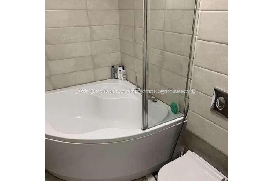 Продам квартиру, Георгия Тарасенко ул. , 3 кім., 96 м², евроремонт 