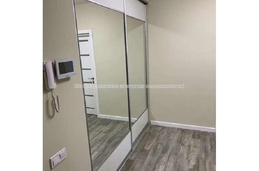 Продам квартиру, Георгия Тарасенко ул. , 3 кім., 96 м², евроремонт 