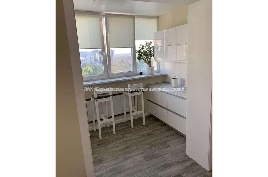 Продам квартиру, Георгия Тарасенко ул. , 3 кім., 96 м², евроремонт 