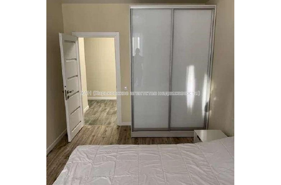 Продам квартиру, Георгия Тарасенко ул. , 3 кім., 96 м², евроремонт 