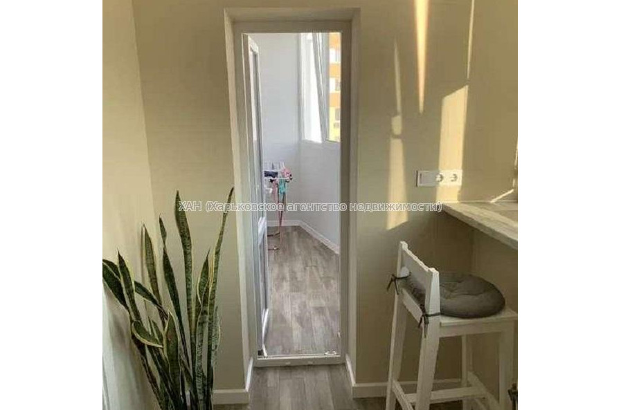 Продам квартиру, Георгия Тарасенко ул. , 3 кім., 96 м², евроремонт 