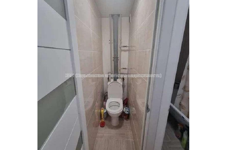 Продам квартиру, Соборности Украины ул. , 2  ком., 46 м², капитальный ремонт 