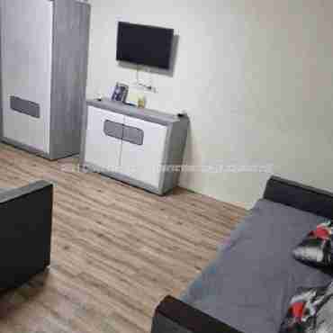 Продам квартиру, Соборности Украины ул. , 2  ком., 46 м², капитальный ремонт 