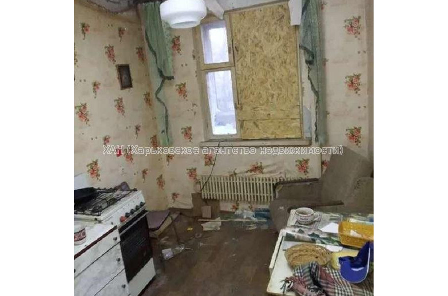 Продам квартиру, Натальи Ужвий ул. , 1  ком., 38 м², без ремонта 
