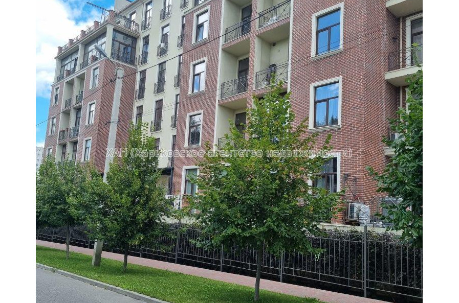 Продам квартиру, Профессорская ул. , 1 кім., 56 м², без внутренних работ 
