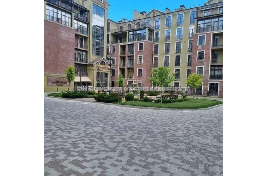 Продам квартиру, Профессорская ул. , 1  ком., 56 м², без внутренних работ 