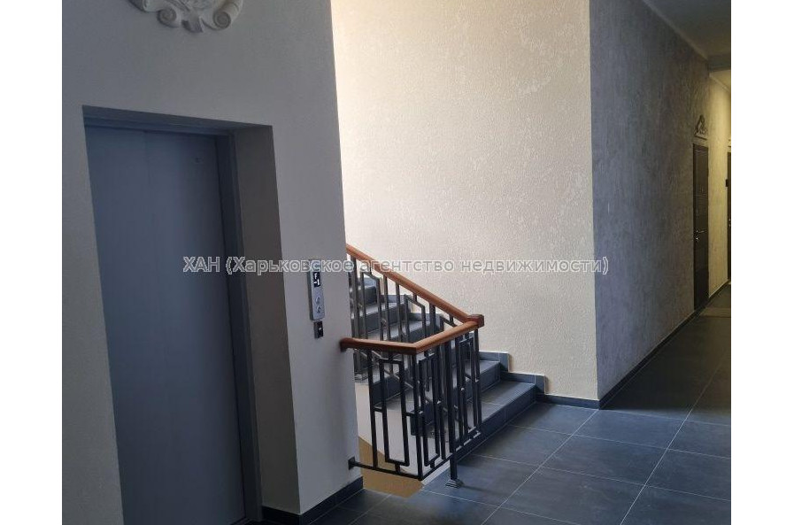 Продам квартиру, Профессорская ул. , 1 кім., 56 м², без внутренних работ 