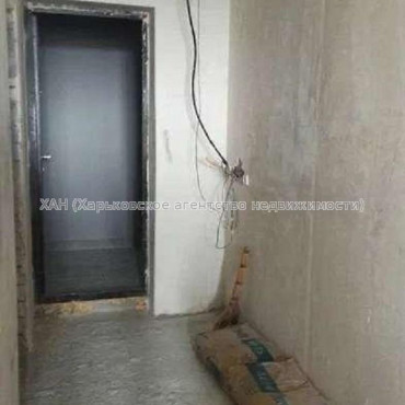 Продам квартиру, Ярославская ул. , 1  ком., 27 м², без внутренних работ 