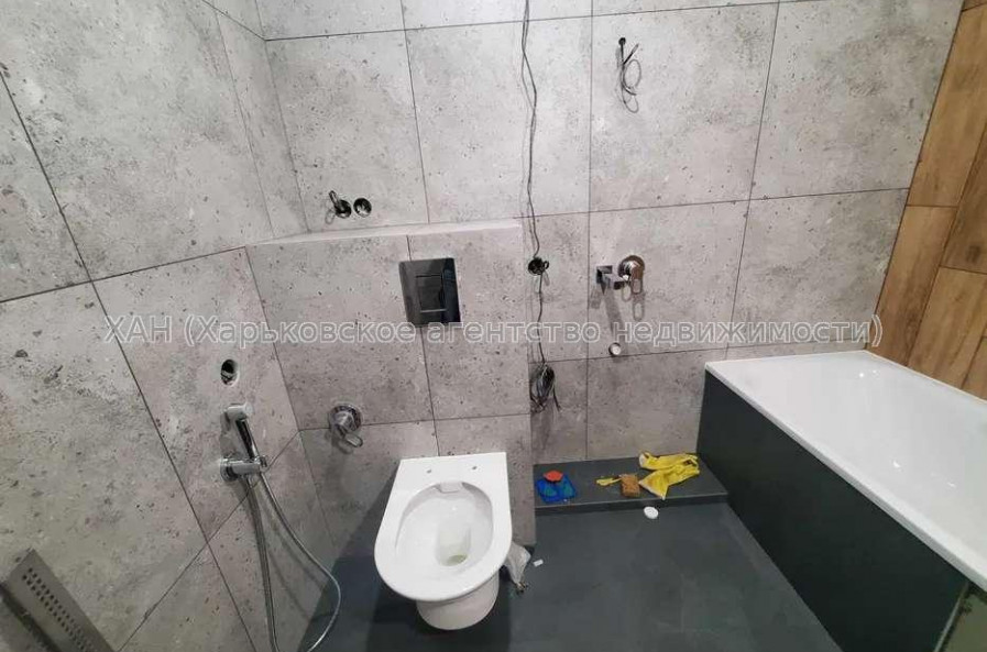 Продам квартиру, Профессорская ул. , 2  ком., 67 м², без отделочных работ 