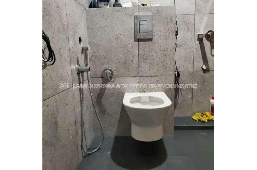 Продам квартиру, Профессорская ул. , 2  ком., 67 м², без отделочных работ 