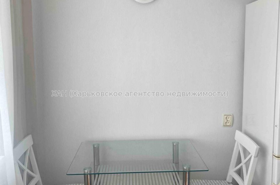 Продам квартиру, Ильинская ул. , 2 кім., 46 м², капитальный ремонт 