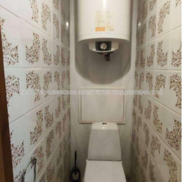 Продам квартиру, Ильинская ул. , 2 кім., 46 м², капитальный ремонт 