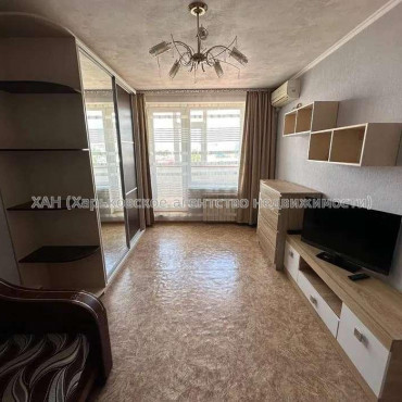 Сдам квартиру, Непокоренных ул. , 4 , 1  ком., 34 м², капитальный ремонт 