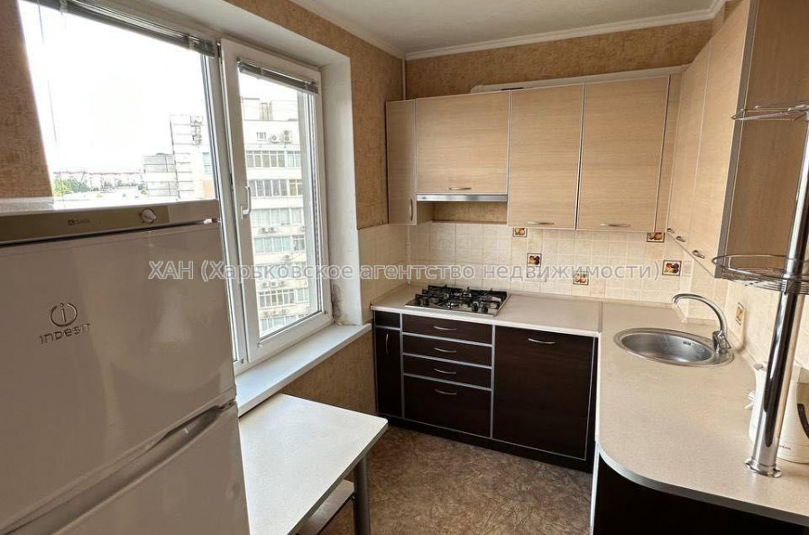 Сдам квартиру, Непокоренных ул. , 4 , 1  ком., 34 м², капитальный ремонт 