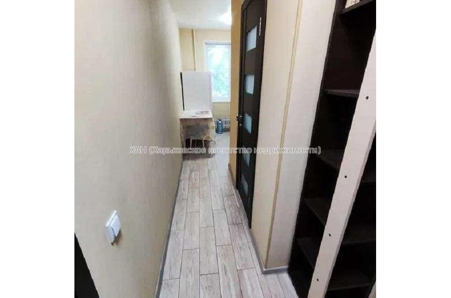 Продам квартиру, Бучмы ул. , 1  ком., 30 м², капитальный ремонт 