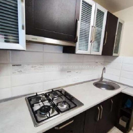 Продам квартиру, Бучмы ул. , 1  ком., 30 м², капитальный ремонт