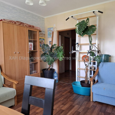 Продам квартиру, Тракторостроителей просп. , 3 кім., 66.50 м², косметический ремонт 