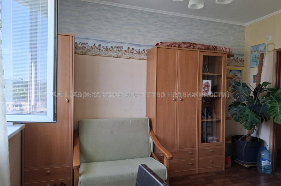 Продам квартиру, Тракторостроителей просп. , 3 кім., 66.50 м², косметический ремонт 