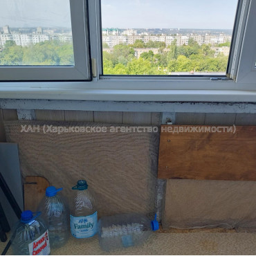 Продам квартиру, Тракторостроителей просп. , 3 кім., 66 м², косметический ремонт 