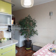 Продам квартиру, Тракторостроителей просп. , 3 кім., 66 м², косметический ремонт 