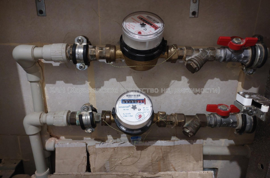 Продам квартиру, Тракторостроителей просп. , 3 кім., 66 м², косметический ремонт 