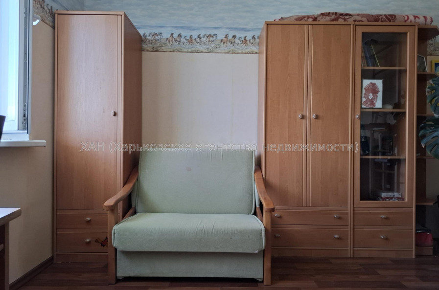 Продам квартиру, Тракторостроителей просп. , 3 кім., 66.50 м², косметический ремонт 