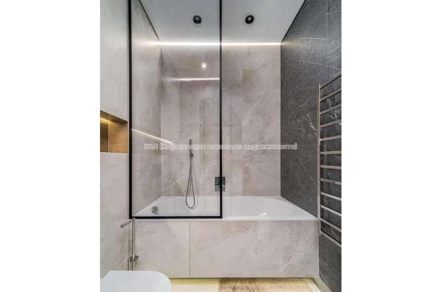 Продам квартиру, Клочковская ул. , 3 кім., 110 м², авторский дизайн 