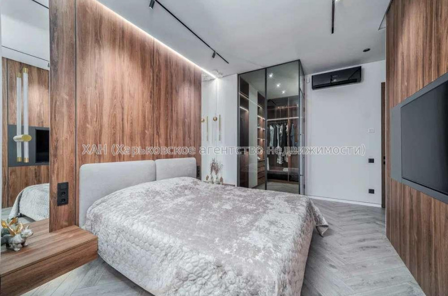 Продам квартиру, Клочковская ул. , 3 кім., 110 м², авторский дизайн 