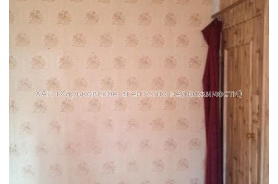 Продам квартиру, Ахсарова Энвера ул. , 1 кім., 37 м², без ремонта 
