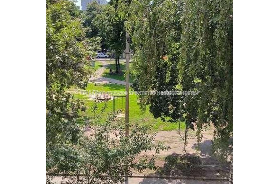 Продам квартиру, Свистуна ул. , 2  ком., 43 м², советский ремонт 