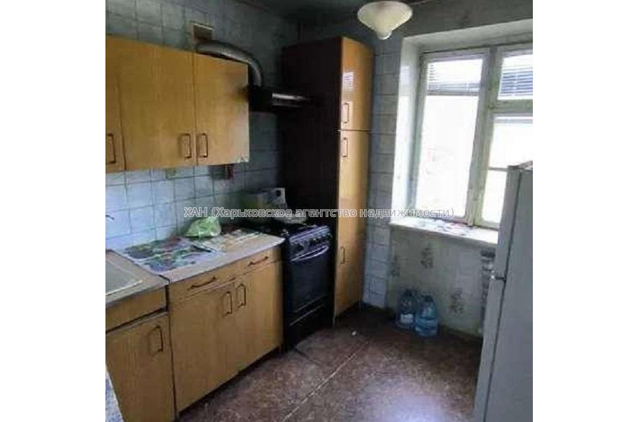 Продам квартиру, Свистуна ул. , 2  ком., 43 м², советский ремонт 