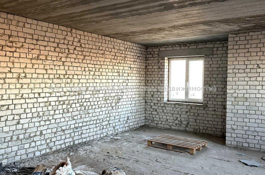 Продам квартиру, Полтавский Шлях ул. , 3  ком., 78 м², без внутренних работ 