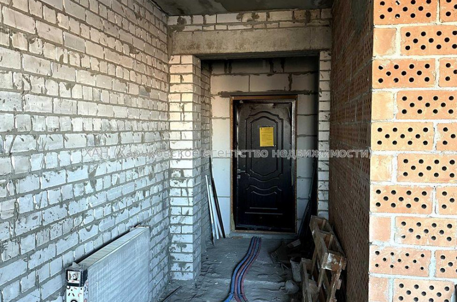Продам квартиру, Полтавский Шлях ул. , 3  ком., 78 м², без внутренних работ 