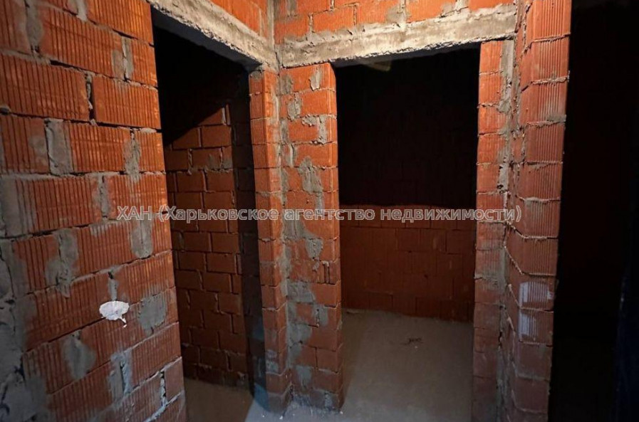 Продам квартиру, Куликовская ул. , 1 кім., 27 м², без внутренних работ 