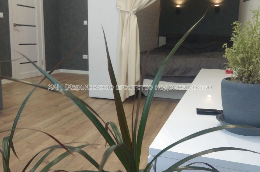 Продам квартиру, Шевченковский пер. , 1  ком., 33 м², евроремонт 