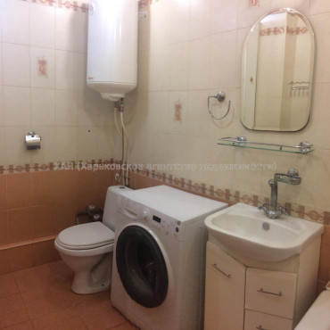 Продам квартиру, Набережный въезд , 2  ком., 52 м², капитальный ремонт 