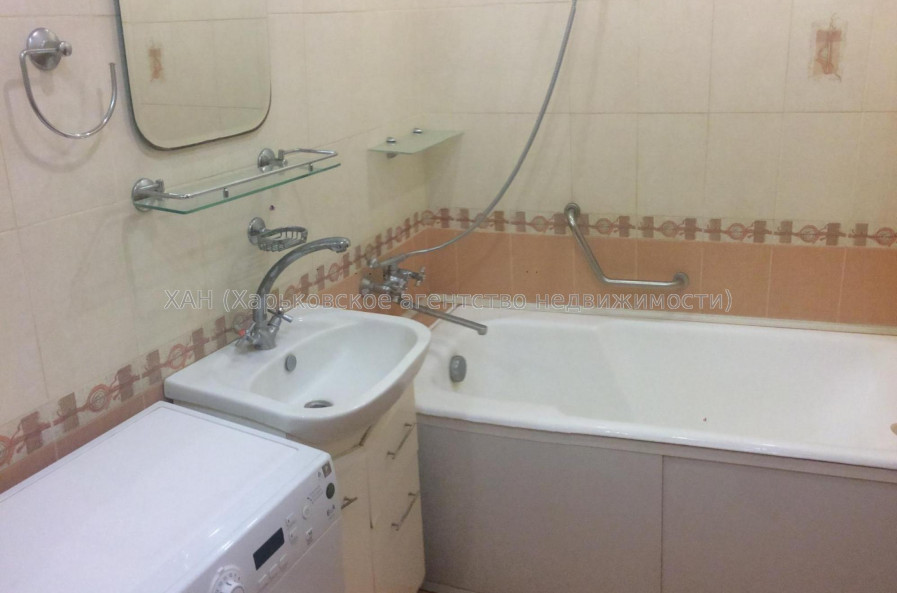 Продам квартиру, Набережный въезд , 2  ком., 52 м², капитальный ремонт 