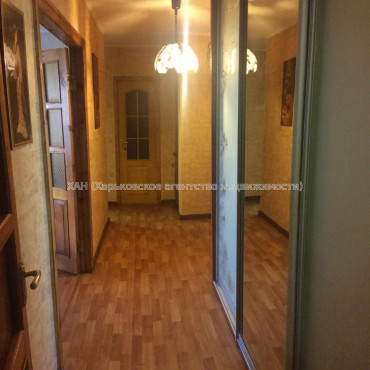 Продам квартиру, Набережный въезд , 2  ком., 52 м², капитальный ремонт 