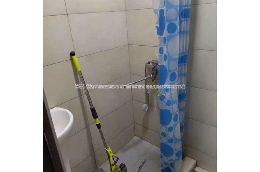 Продам квартиру, Леси Украинки ул. , 1  ком., 15 м², капитальный ремонт 