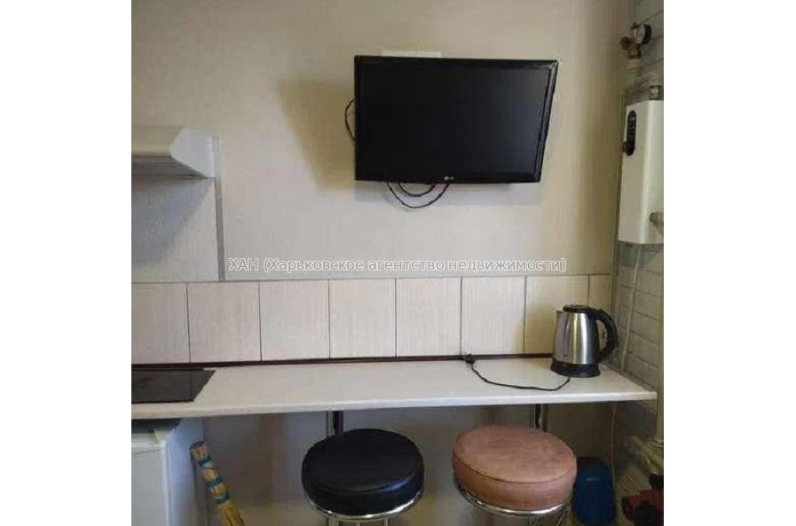 Продам квартиру, Леси Украинки ул. , 1  ком., 15 м², капитальный ремонт 