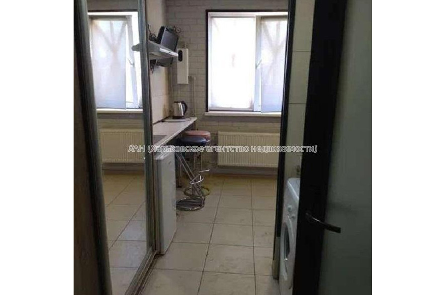 Продам квартиру, Леси Украинки ул. , 1  ком., 15 м², капитальный ремонт 