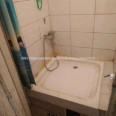 Продам квартиру, Защитников Неба ул. , 1  ком., 11 м², косметический ремонт 