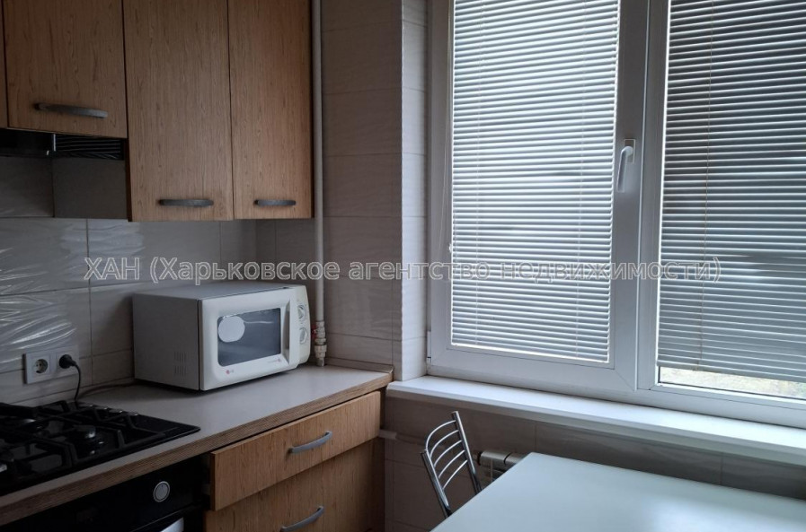 Продам квартиру, Академика Павлова ул. , 3 кім., 65 м², капитальный ремонт 