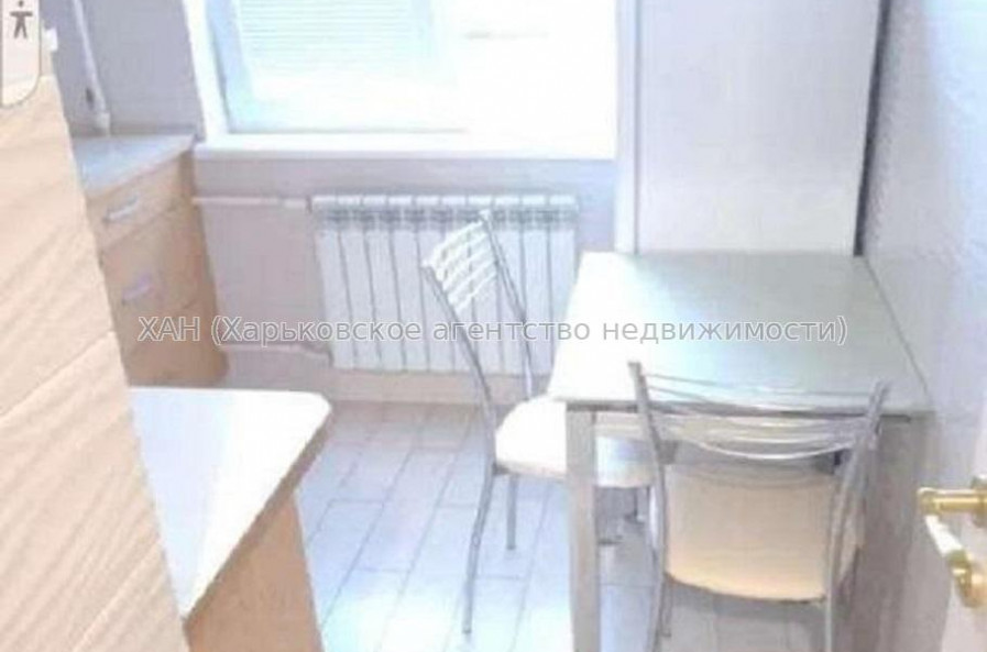Продам квартиру, Академика Павлова ул. , 3 кім., 65 м², капитальный ремонт 