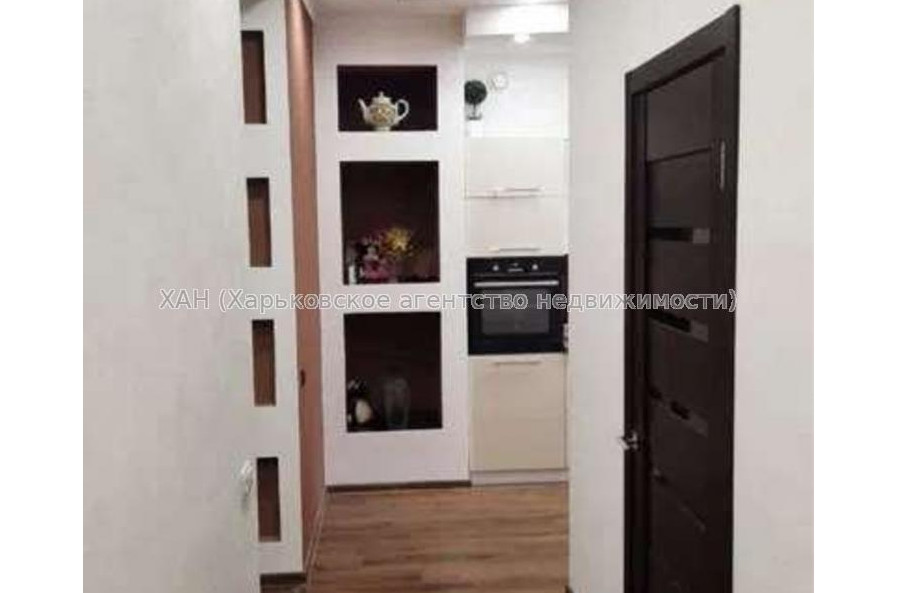 Продам квартиру, Салтовское шоссе , 3  ком., 90 м², капитальный ремонт 