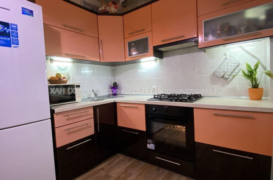 Продам квартиру, Дача 55 ул. , 1  ком., 41 м², евроремонт 