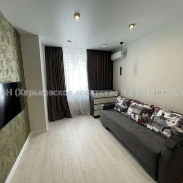 Продам квартиру, Полтавский Шлях ул. , 1  ком., 41 м², капитальный ремонт 