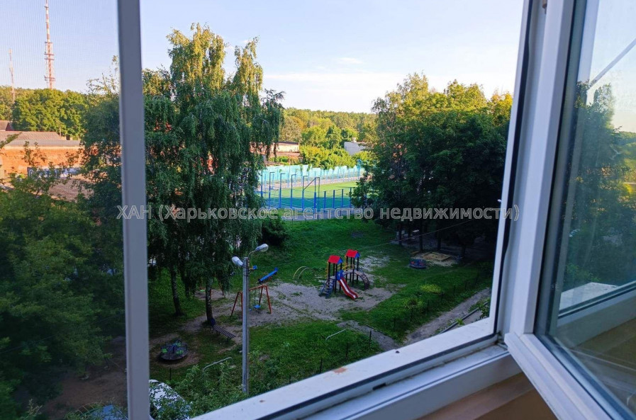 Продам квартиру, Станислава Парталы ул. , 3  ком., 67 м², капитальный ремонт 
