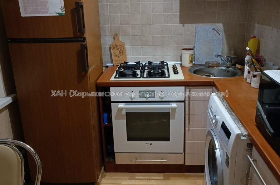 Продам квартиру, Станислава Парталы ул. , 3  ком., 67 м², капитальный ремонт 