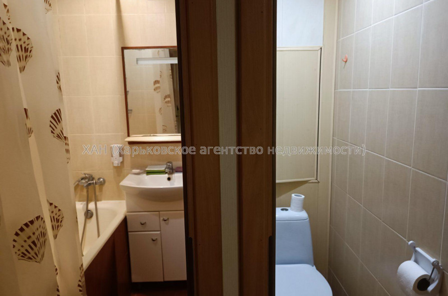 Продам квартиру, Станислава Парталы ул. , 3  ком., 67 м², капитальный ремонт 